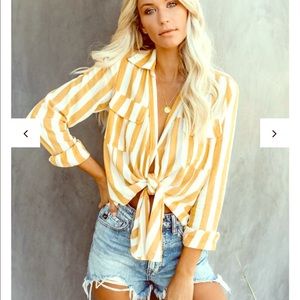 Vici yellow striped tie top